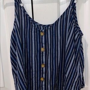 Flowy  Holister tank top!